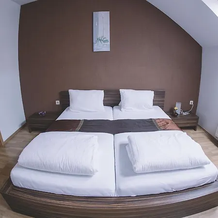 Apartman Lägenhet Sopron