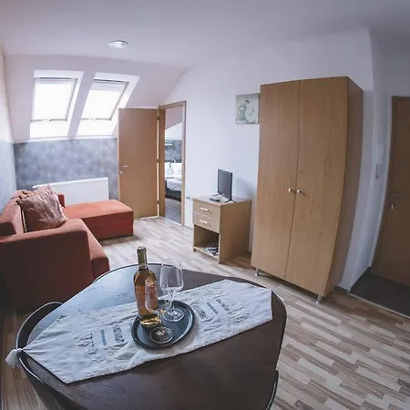 Lägenhet Apartman *